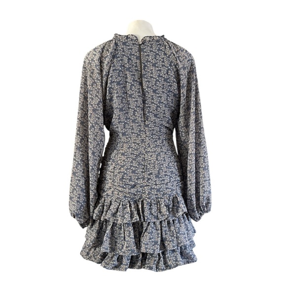 NEW ASTR The Label Blue Floral Long Sleeve Tiered Ruffle Shirred Mini Dress Sz M - Picture 7 of 14